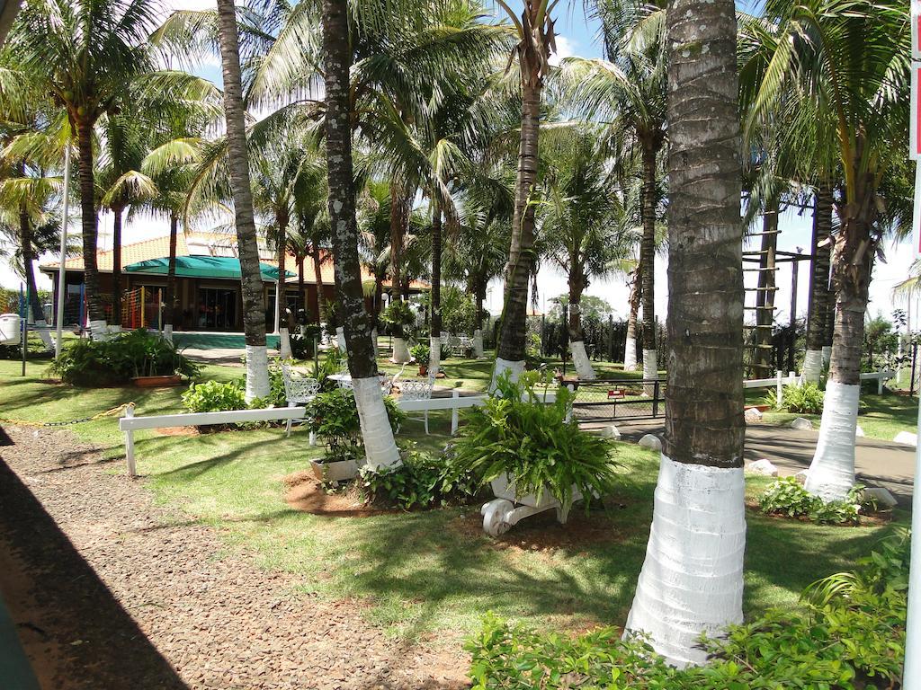 Hotel Pousada Vale do Sol em Pompéia Exterior foto