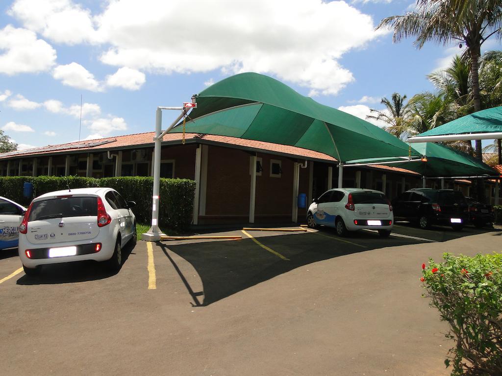 Hotel Pousada Vale do Sol em Pompéia Exterior foto