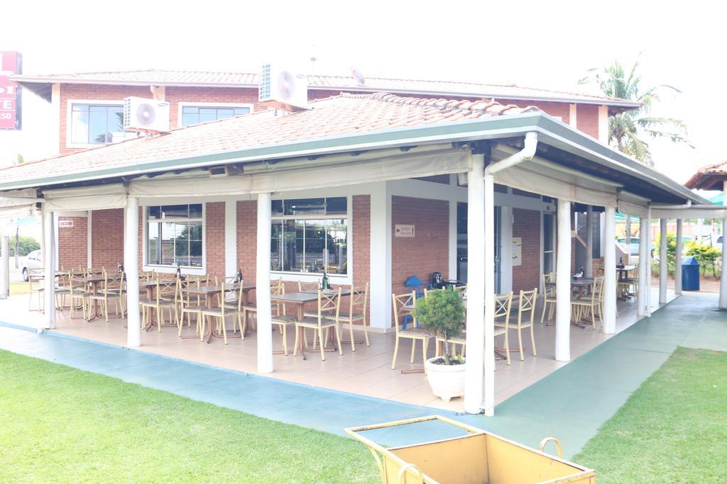 Hotel Pousada Vale do Sol em Pompéia Exterior foto